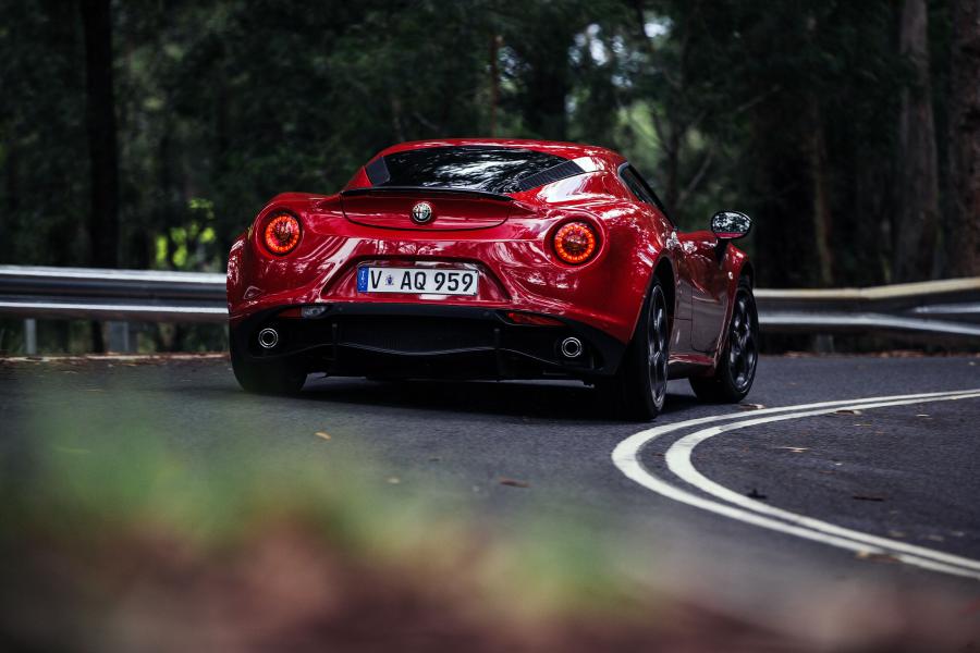  Alfa Romeo 4C Launch Edition (960) 2015 года  (AU) (фото 36 из 40)